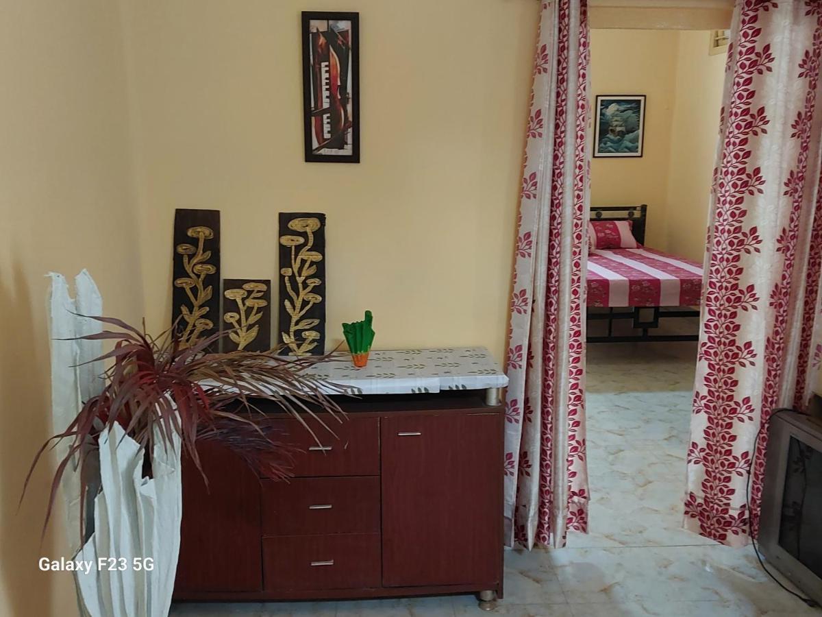 Shree Homes- Ac Delux Suite Гувахати Экстерьер фото